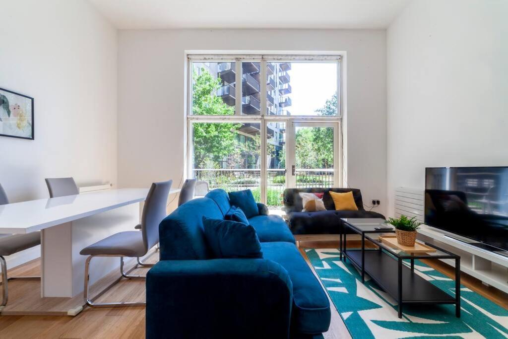 Апартаменты Stunning New 3 Bdr Duplex Wbalcony, East Лондон Экстерьер фото