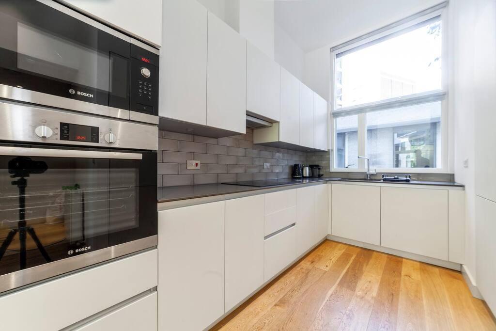 Апартаменты Stunning New 3 Bdr Duplex Wbalcony, East Лондон Экстерьер фото